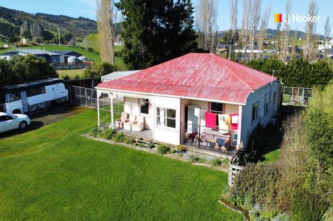 Photo of property in 82 Titri Road, Titri, Outram, 9073