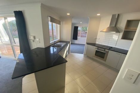 Photo of property in 24 Carol Lee Place, Albany Heights, Auckland, 0632