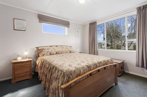 Photo of property in 90 California Drive, Totara Park, Upper Hutt, 5018