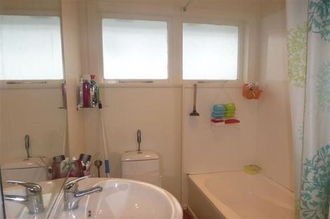 Photo of property in 37-39 Gordon Street, Avalon, Lower Hutt, 5011