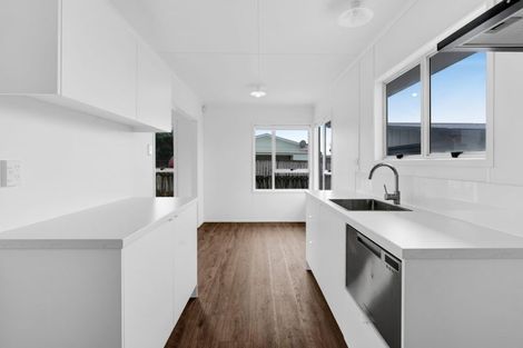 Photo of property in 12 Veronica Place, Bell Block, New Plymouth, 4312