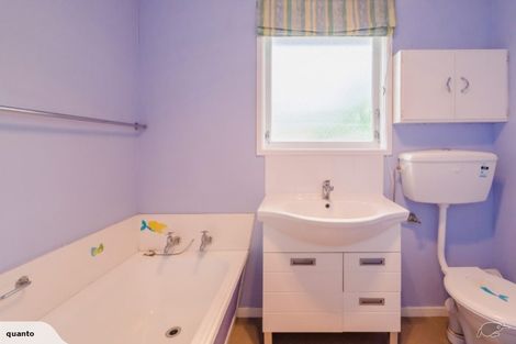 Photo of property in 48 Alexander Road, Raumati Beach, Paraparaumu, 5032