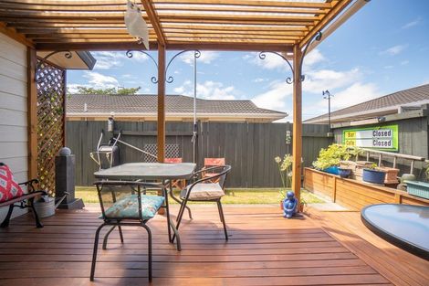 Photo of property in 1 Richmond Avenue, Takaro, Palmerston North, 4410