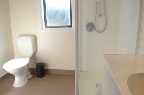 Photo of property in 15 Creswick Terrace, Northland, Wellington, 6012