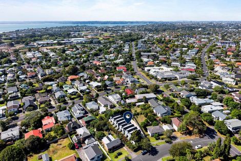 Photo of property in 3/1 Jersey Avenue, Mount Albert, Auckland, 1025