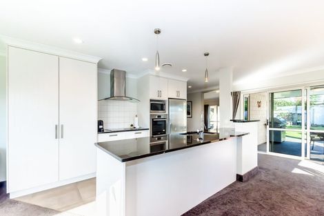 Photo of property in 3 Patterson Lane, Raumati Beach, Paraparaumu, 5032