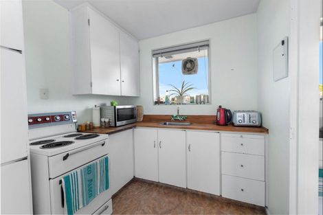 Photo of property in 3/90 Springs Road, Hornby, Christchurch, 8042