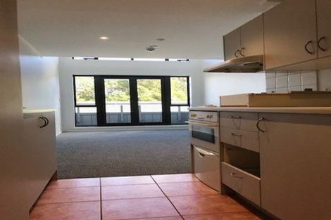 Photo of property in 8b/30 Westward Ho, Glen Eden, Auckland, 0602