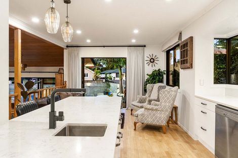 Photo of property in 112 Dickson Road, Papamoa Beach, Papamoa, 3118