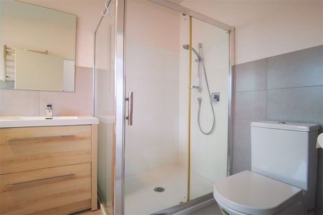 Photo of property in 41 Gossamer Drive, Pakuranga Heights, Auckland, 2010