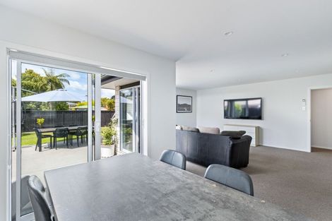 Photo of property in 19a Maire Street, Inglewood, 4330