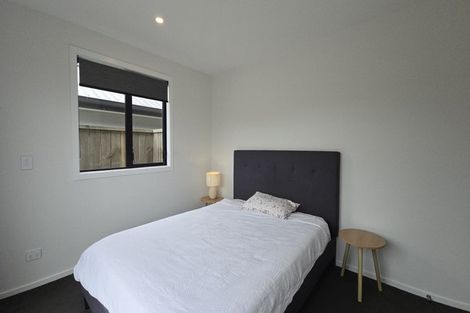 Photo of property in 33 Drysdale Road, Jacks Point, 9371