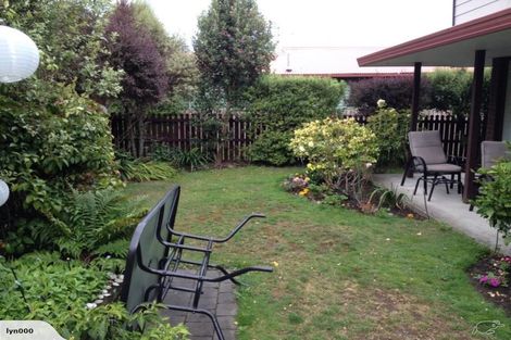 Photo of property in 20 Taupata Street, Redcliffs, Christchurch, 8081