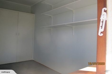 Photo of property in 1/3a Huapai Street, Onehunga, Auckland, 1061