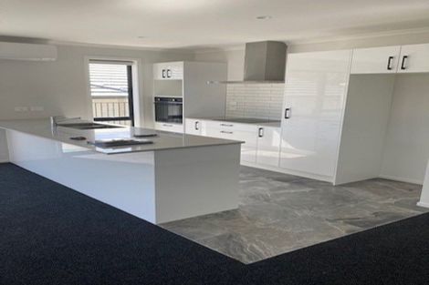 Photo of property in 7 Tangata Way, Omokoroa, 3114