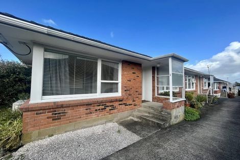 Photo of property in 1/87 Lake Road, Belmont, Auckland, 0622