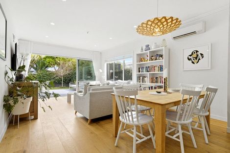 Photo of property in 19 Harakeke Road, Hobsonville, Auckland, 0616