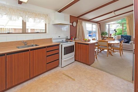 Photo of property in 1/34 Elizabeth Street, Orewa, 0931