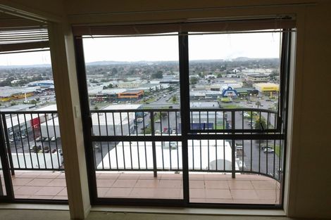 Photo of property in The Rennaissance, 12f/18 Ronwood Avenue, Manukau, Auckland, 2104