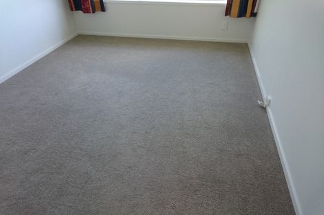 Photo of property in 21 Priestley Drive, Bucklands Beach, Auckland, 2014