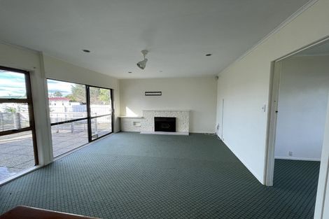Photo of property in 132 Russell Road, Manurewa, Auckland, 2102