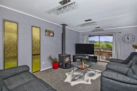 Photo of property in 24 Escalona Street, Te Kamo, Whangarei, 0112