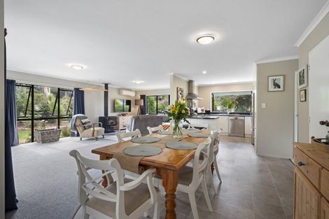 Photo of property in 21 Raumai Road, Bulls, 4894