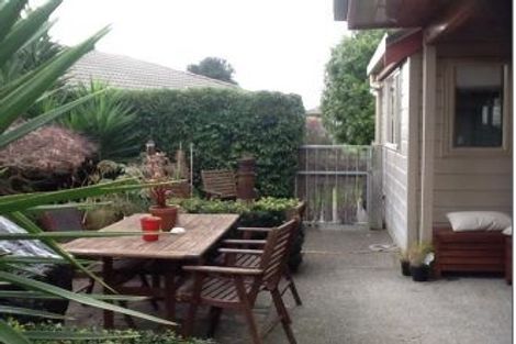 Photo of property in 43 Longford Park Drive, Takanini, 2112