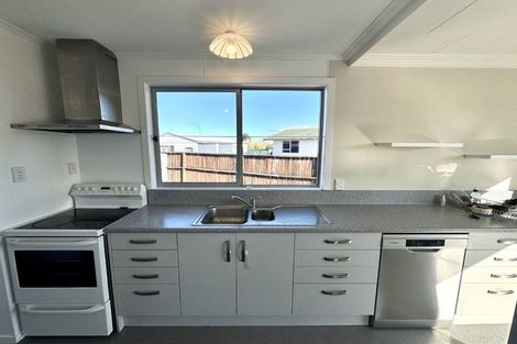 Photo of property in 64 Puriri Crescent, Edgecumbe, 3120
