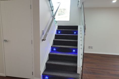 Photo of property in 87d Sturges Road, Henderson, Auckland, 0612