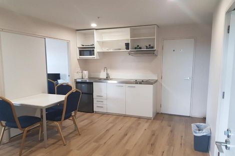 Photo of property in Empire Apartments, 1615/23 Whitaker Place, Grafton, Auckland, 1010