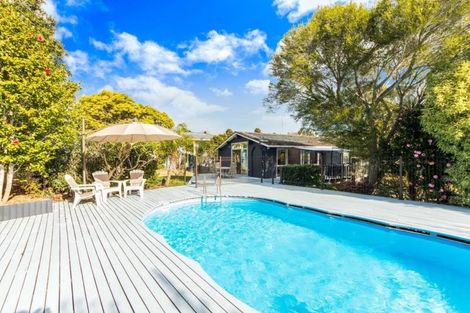 Photo of property in 60 Alton Avenue, Hillcrest, Auckland, 0627