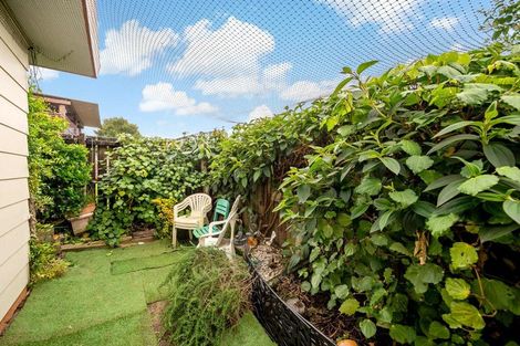 Photo of property in 30a Royton Avenue, Mangere East, Auckland, 2024