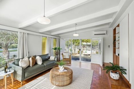 Photo of property in 7 Rosedale Place, Avonhead, Christchurch, 8042