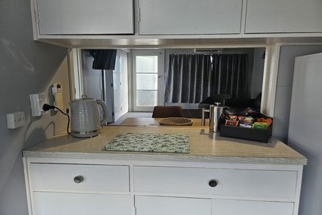 Photo of property in 3/166 Gloucester Street, Taradale, Napier, 4112