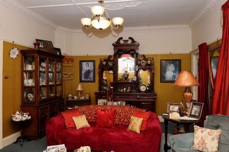 Photo of property in 1 Parsonage Road, Waimate, 7924