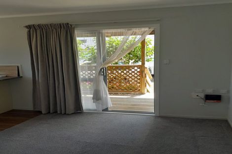 Photo of property in 34 Ocean View Rise, Ruakaka, 0116