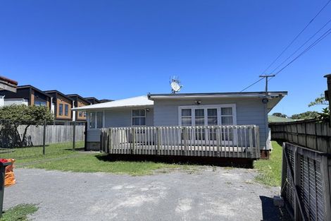 Photo of property in 52a Swanson Road, Henderson, Auckland, 0610