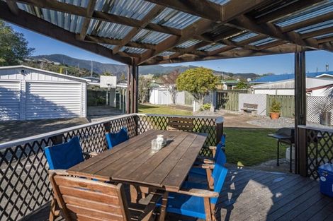 Photo of property in 37 Kaka Street, Stoke, Nelson, 7011