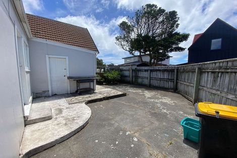 Photo of property in 93 Miramar Avenue, Miramar, Wellington, 6022