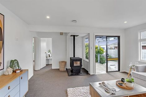 Photo of property in 102 Bassett Street, Burwood, Christchurch, 8083