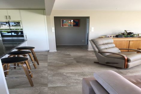 Photo of property in 1/42 Sunrise Avenue, Mairangi Bay, Auckland, 0630