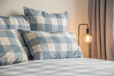 Photo of property in 35 Prestons Road, Redwood, Christchurch, 8051