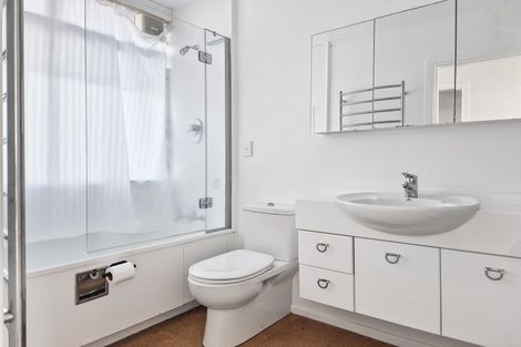 Photo of property in 23 Rangitane Street, Maupuia, Wellington, 6022