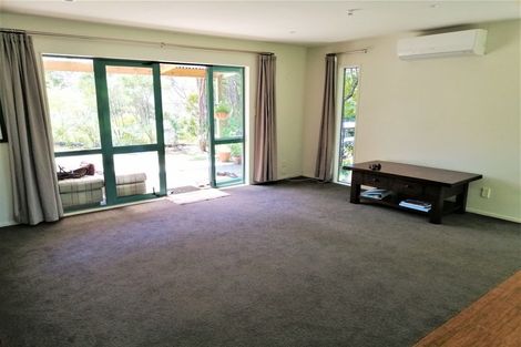 Photo of property in 330 Cowan Bay Road, Pohuehue, Warkworth, 0983