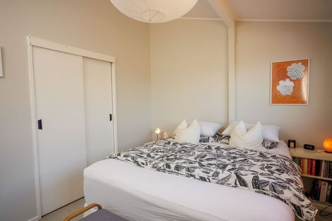 Photo of property in 264c Grounsell Crescent, Belmont, Lower Hutt, 5010