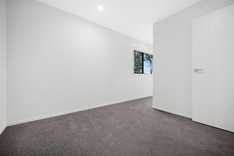 Photo of property in 1 Aramata Road, Papakura, 2110