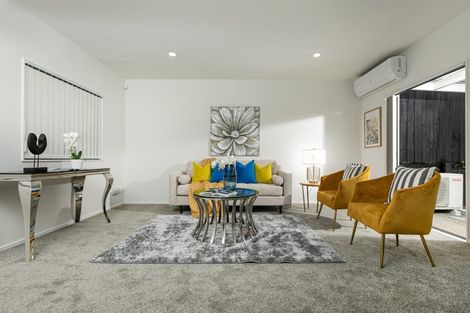 Photo of property in 35 Rakich Place, Henderson, Auckland, 0612