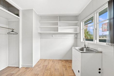 Photo of property in 8b Frank Hewitt Street, Pukekohe, 2120