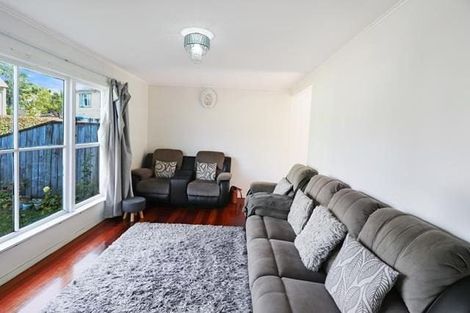 Photo of property in 8 Whakataki Grove, Waiwhetu, Lower Hutt, 5010